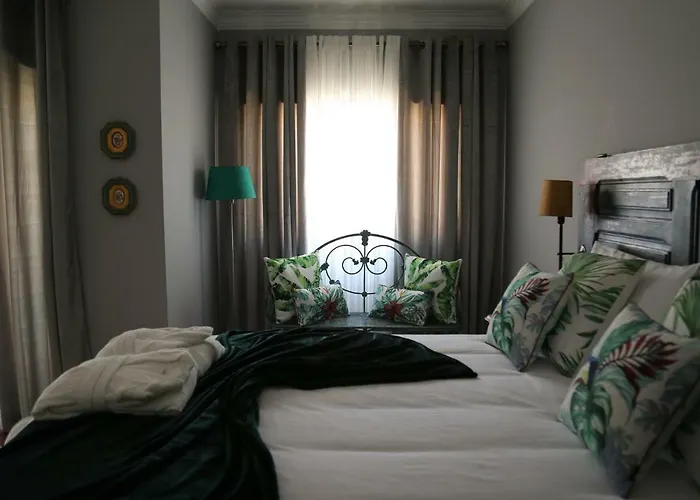 Paradise Guest house 4*