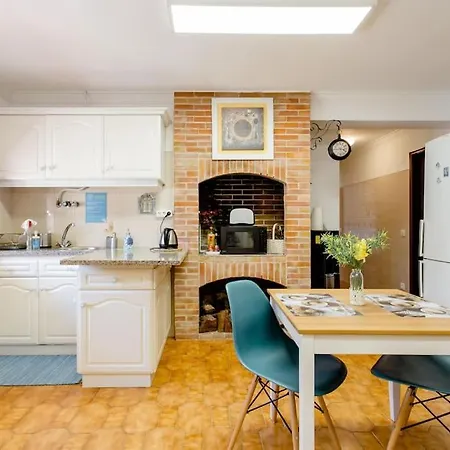 Casa de hóspedes Paradise 4*